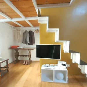 lostfound-in-trastevere.it-romehotels.com/